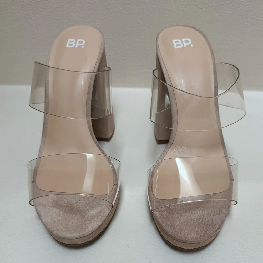 B.P. Block heel pumps - Picture 1 of 7